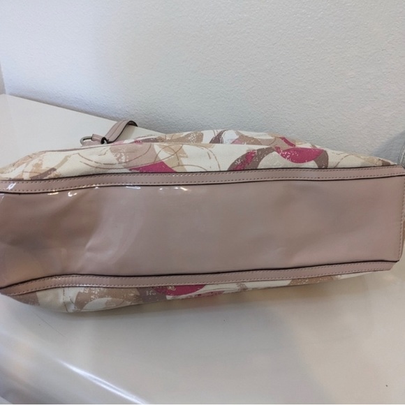 Coach EUC Shoulder Bag - Picture 11 of 14